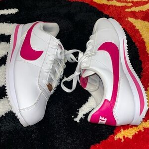 Girls White & Pink Nike Cortez *As is*